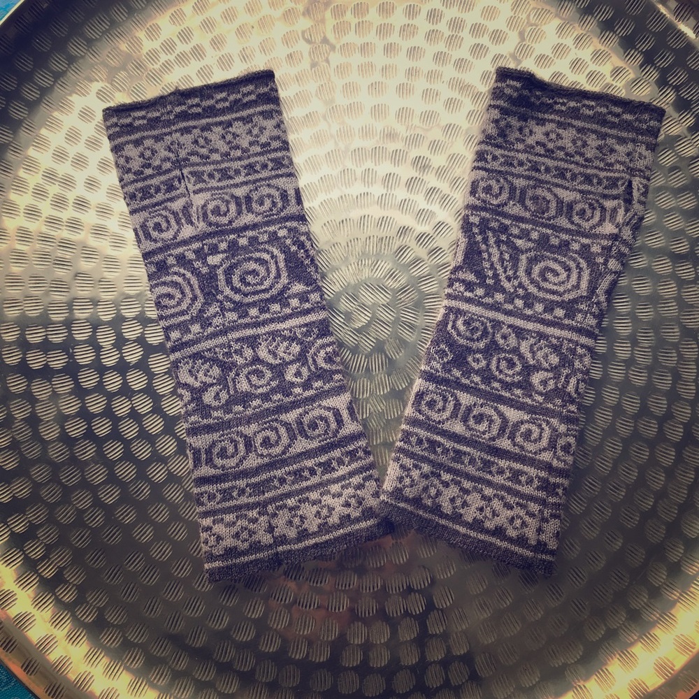 Baby alpaca hand covers made in Peru